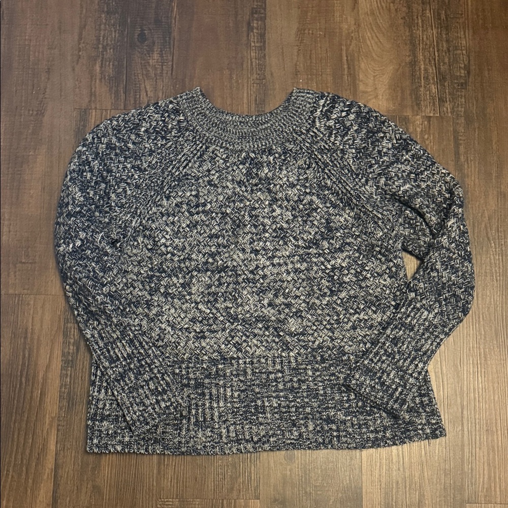 Universal Thred Navy Knit Sweater